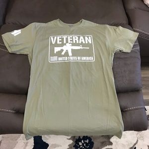 Men’s size M - Hodgetwins Tshirt - New